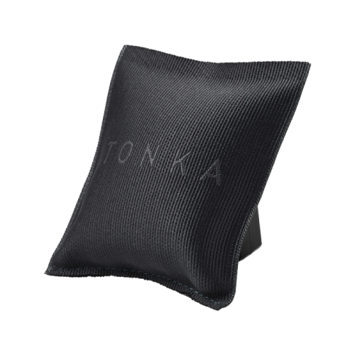 sashe-tonka-dlya-avtomobilya-aromat-space-cvet-chernyj-t00001415