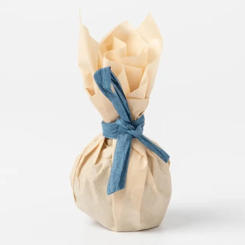 Конфета КОКО медовая с орехом