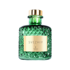 Диффузор Tonka аромат SVEZHIY стакан зеленый тубус 200 мл